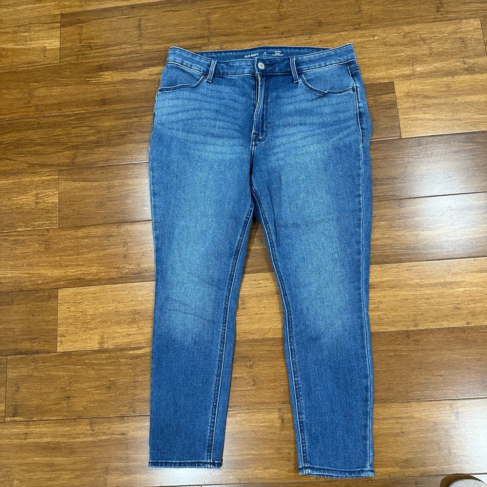 Old Navy Women's Blue Ankle Jeans
